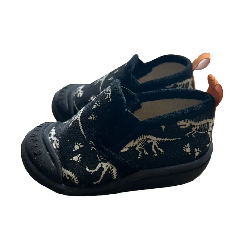 Skidders The Original Sz 4 Dinosaur Shoes